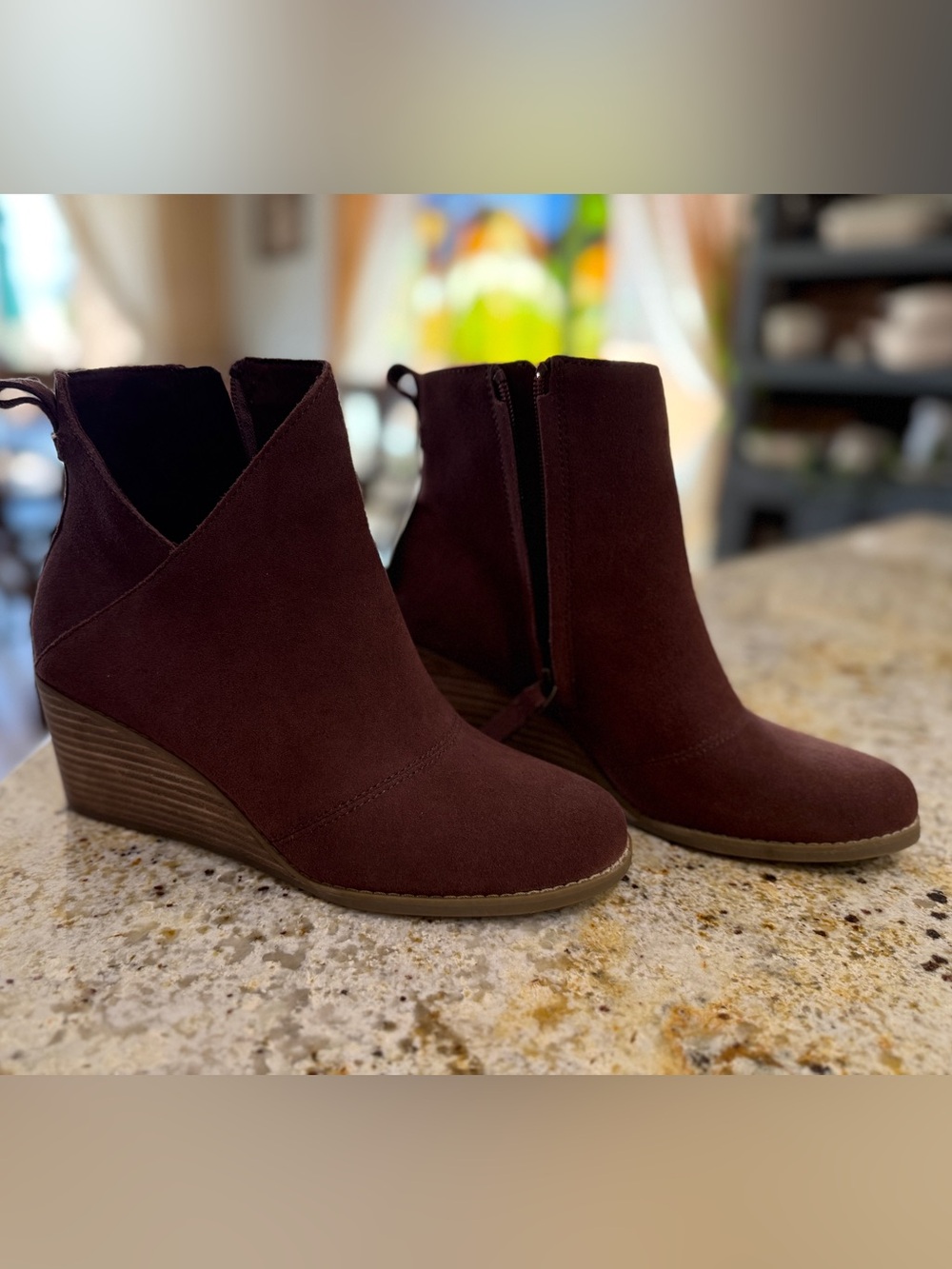Toms Burgundy Suede Wedge Ankle Boots Size 7.5